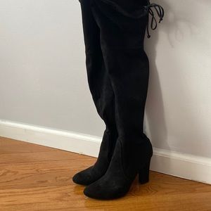 Black suede Unisa knee-high slouch heeled boots!